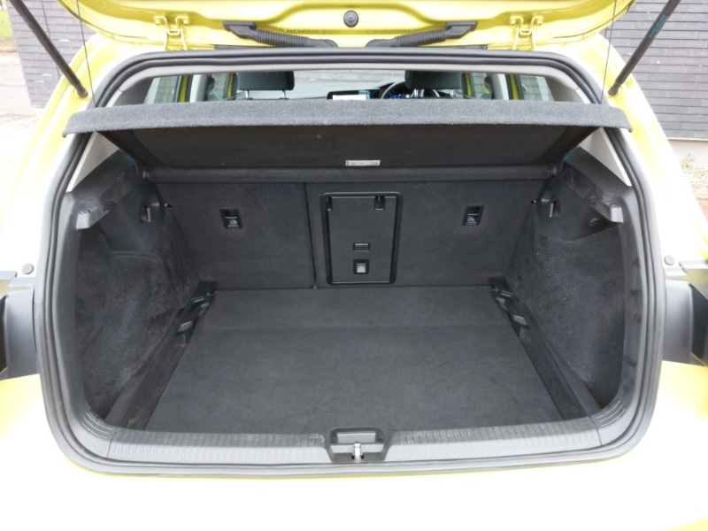 Used Volkswagen Golf 2020 for sale - 76264844: Photo 8