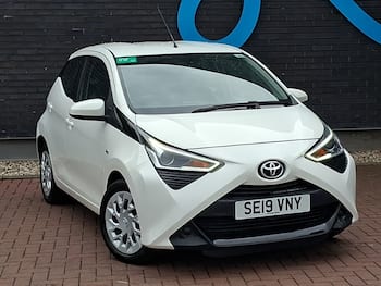 Used Toyota AYGO 2019 for sale - 79631179: Photo
