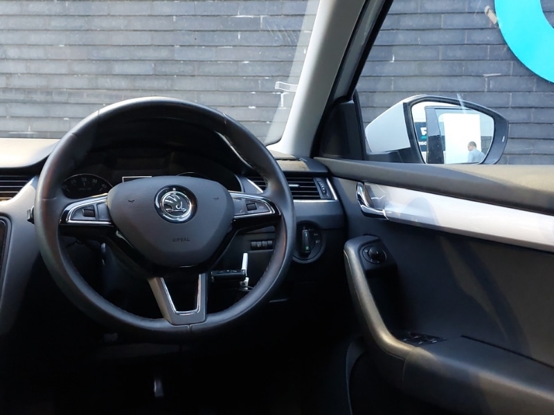 Used Skoda Octavia 2016 for sale - 76925287: Photo 10