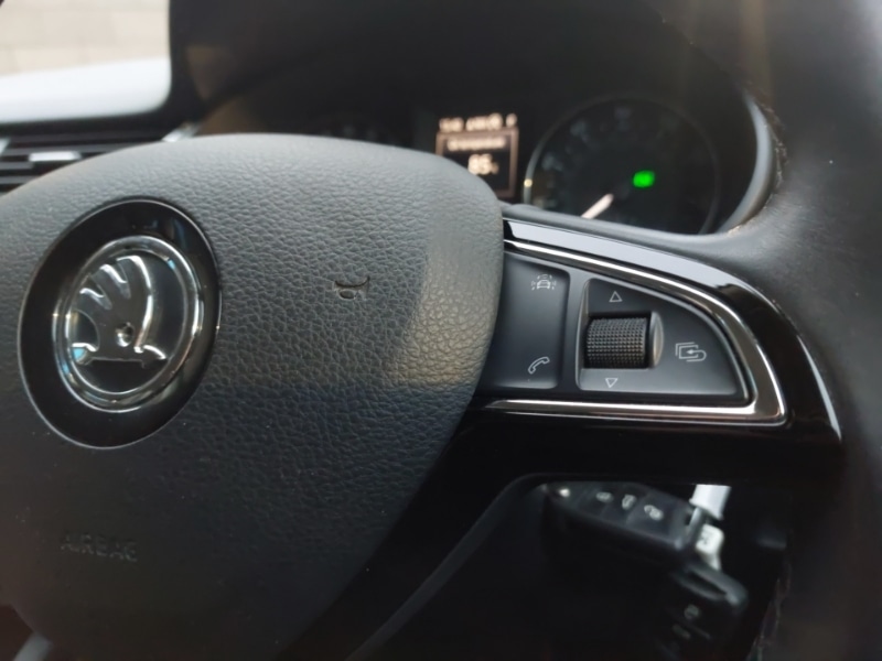 Used Skoda Octavia 2016 for sale - 76925287: Photo 16