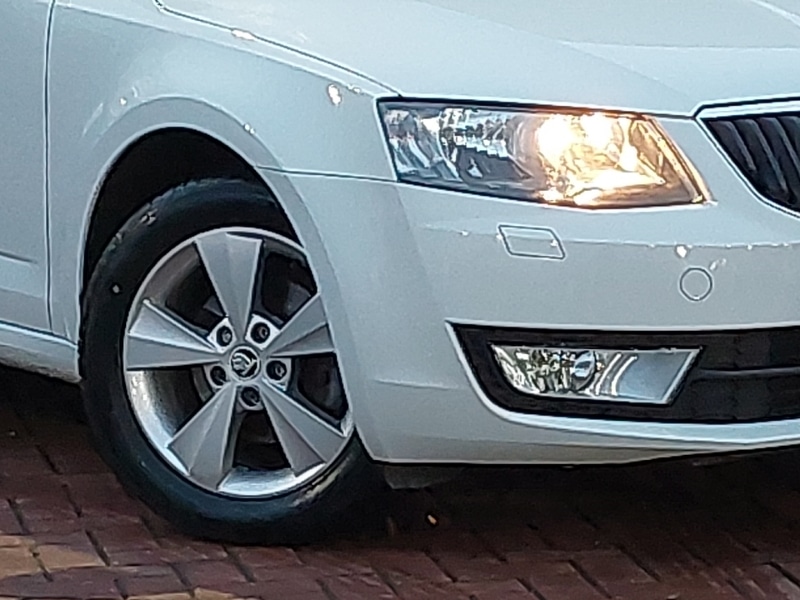 Used Skoda Octavia 2016 for sale - 76925287: Photo 9