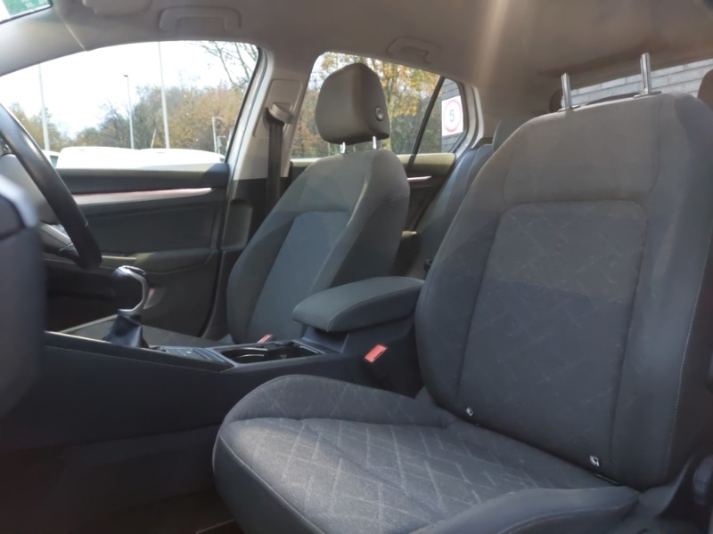 Used Volkswagen Golf 2021 for sale - 76606388: Photo 12