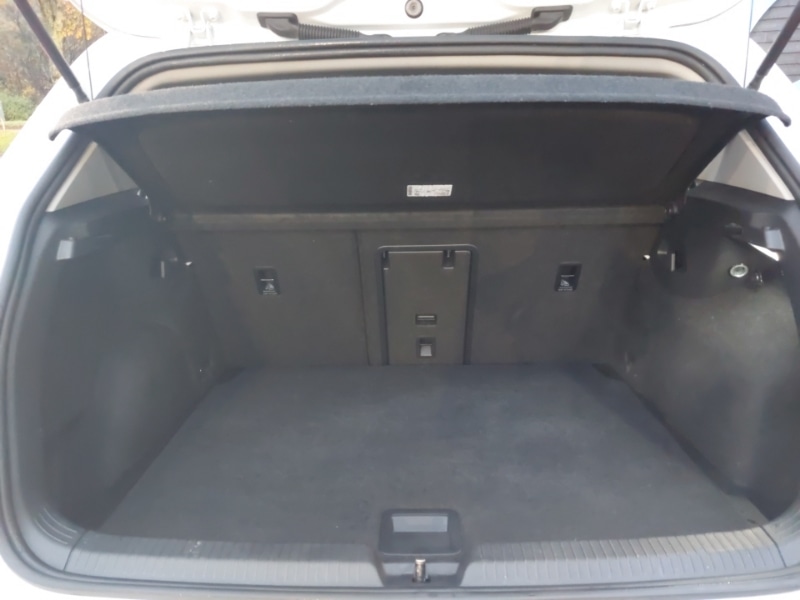 Used Volkswagen Golf 2021 for sale - 76606388: Photo 8