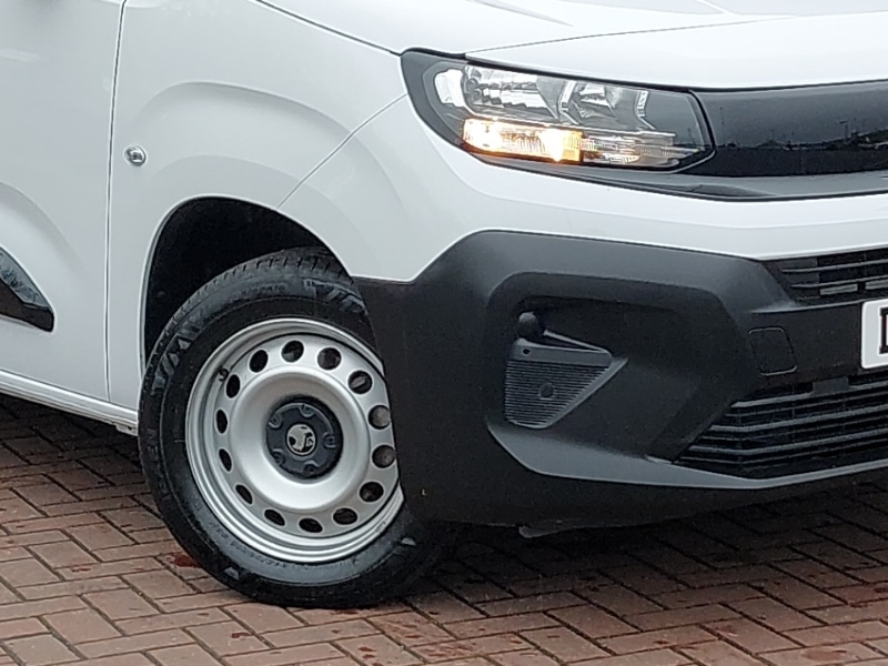 Used Vauxhall Combo 2024 for sale - 76418847: Photo 9