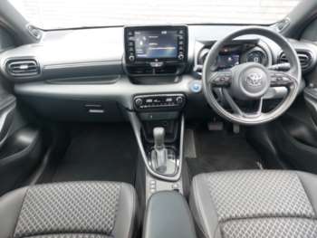Used Toyota Yaris 2022 for sale - 75049681: Photo