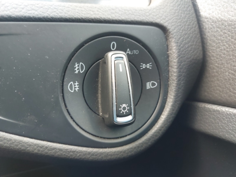 Used Volkswagen Golf 2019 for sale - 78113911: Photo 17