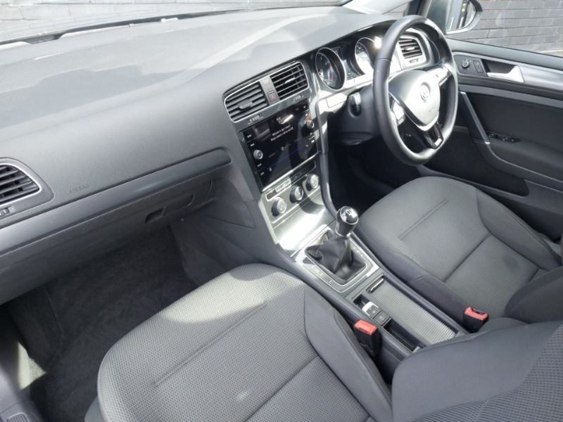 Used Volkswagen Golf 2019 for sale - 78113911: Photo 5