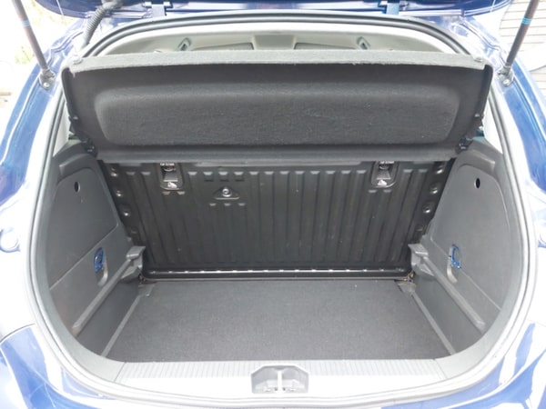 Used Vauxhall Corsa 2017 for sale - 76221200: Photo 8
