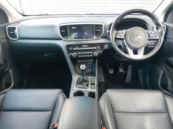 Used Kia Sportage 2021 for sale - 76325753: Photo 2