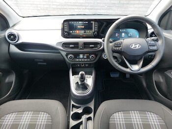 Used Hyundai i10 2024 for sale - 75007667: Photo