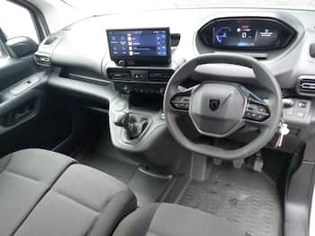 Used Peugeot Partner 2024 for sale - 79852882: Photo