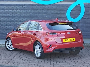 Used Kia Ceed 2019 for sale - 78670257: Photo