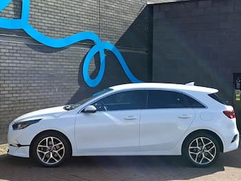 Used Kia Ceed 2023 for sale - 79718573: Photo