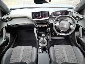 Used Peugeot 2008 2023 for sale - 79704331: Photo