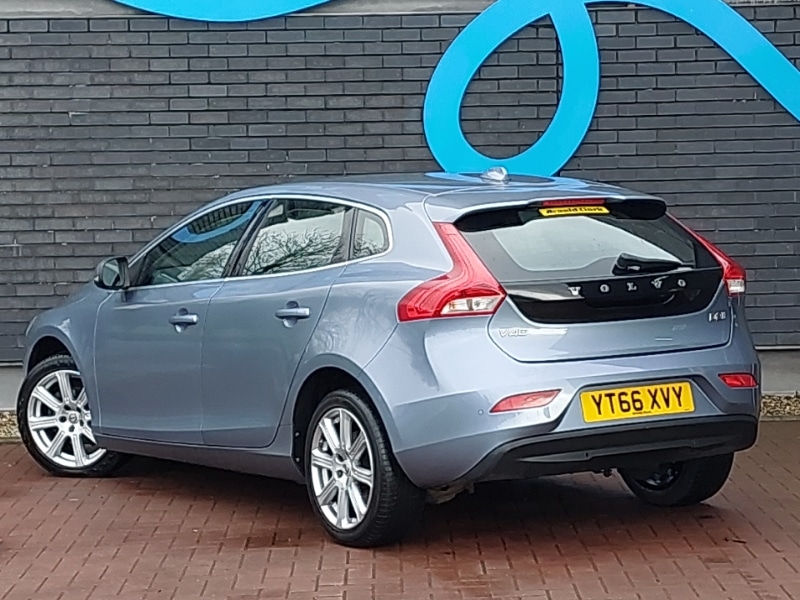 Used Volvo V40 2016 for sale - 77852239: Photo 3