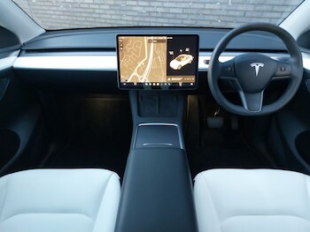 Used Tesla Model Y 2023 for sale - 77252191: Photo