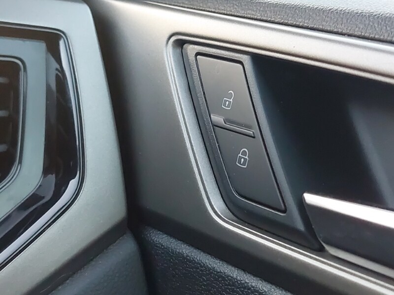 Used Volkswagen Polo 2018 for sale - 76860338: Photo 17