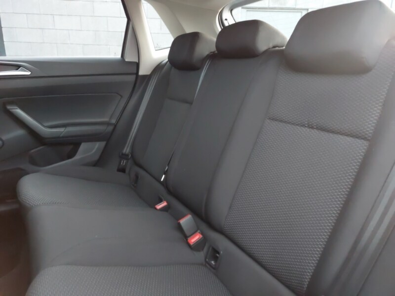 Used Volkswagen Polo 2018 for sale - 76860338: Photo 6