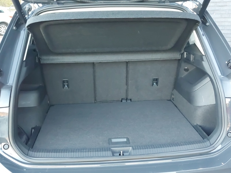 Used Volkswagen Tiguan 2024 for sale - 76643990: Photo 8