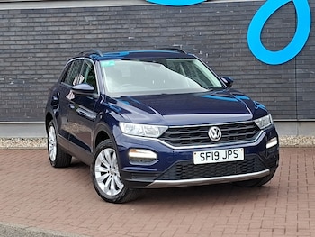 Used Volkswagen T-Roc 2019 for sale - 79517553: Photo