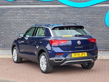 Used Volkswagen T-Roc 2019 for sale - 79517553: Photo