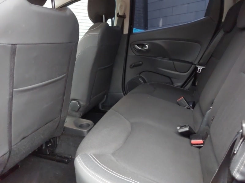 Used Renault Clio 2018 for sale - 76925295: Photo 6