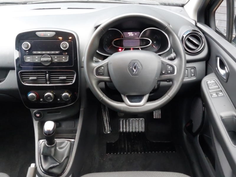 Used Renault Clio 2018 for sale - 76925295: Photo 7