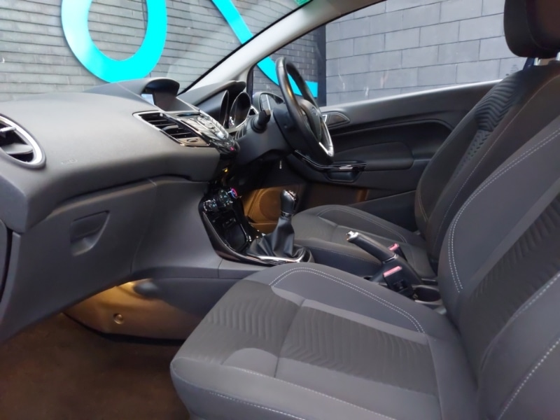 Used Ford Fiesta 2017 for sale - 76498315: Photo 5