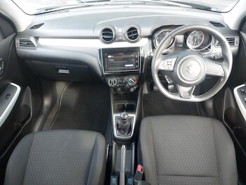 Used Suzuki Swift 2020 for sale - 78126381: Photo