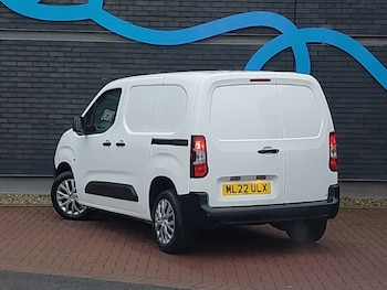 Used Citroen Berlingo 2022 for sale - 77043765: Photo