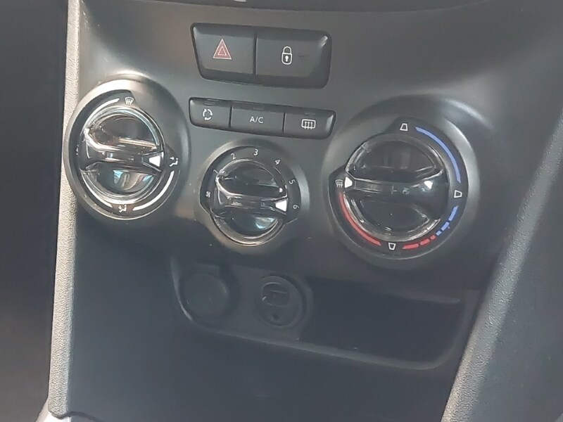 Used Peugeot 2008 2018 for sale - 76533111: Photo 17