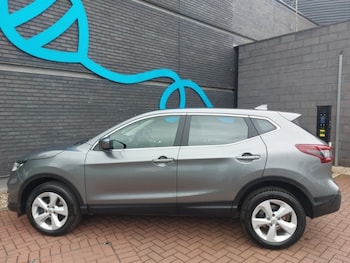 Used Nissan Qashqai 2021 for sale - 79070503: Photo