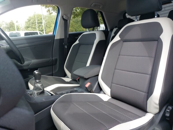 Used Volkswagen T-Roc 2018 for sale - 75645097: Photo 12