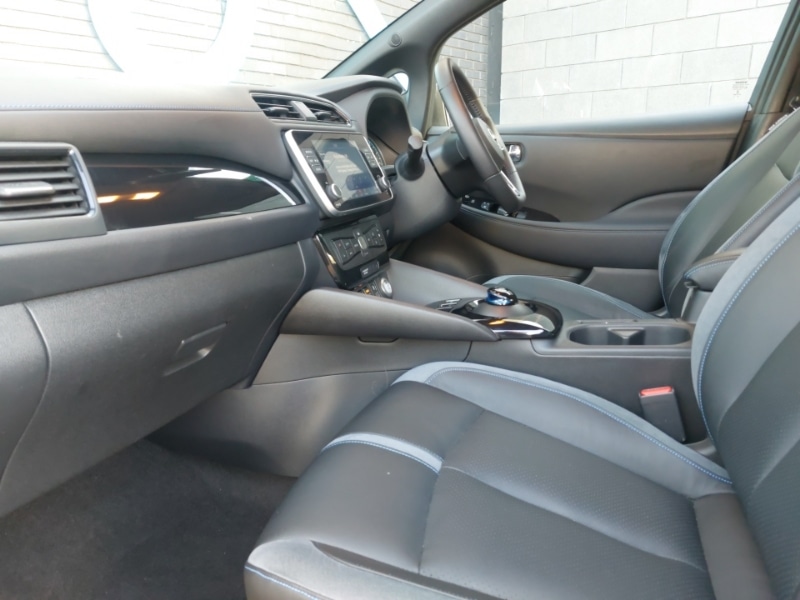 Used Nissan Leaf 2022 for sale - 78046396: Photo 5