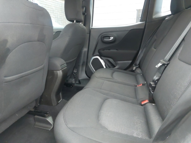 Used Jeep Renegade 2016 for sale - 76639565: Photo 6