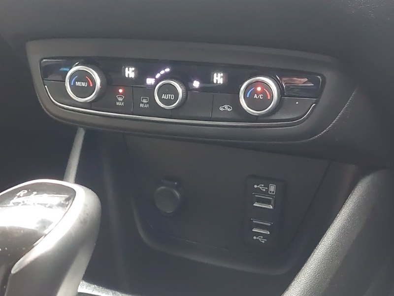 Used Vauxhall Crossland X 2019 for sale - 77173917: Photo 17