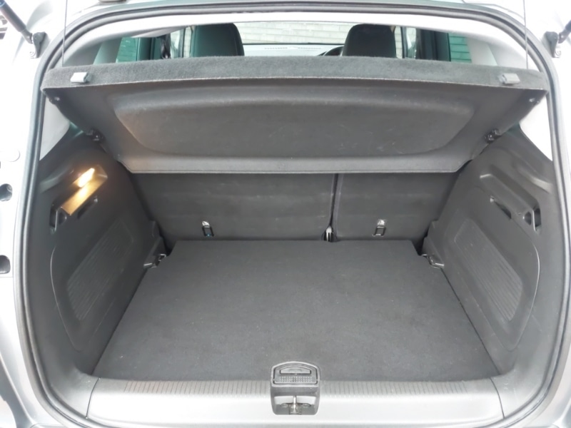 Used Vauxhall Crossland X 2019 for sale - 77173917: Photo 8