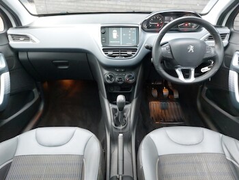 Used Peugeot 208 2018 for sale - 78032621: Photo