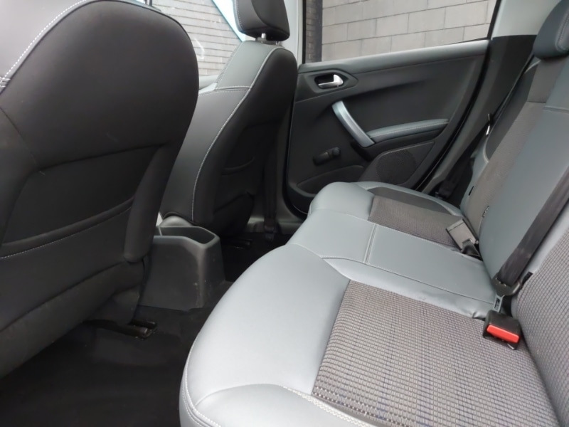 Used Peugeot 208 2018 for sale - 78032621: Photo 6