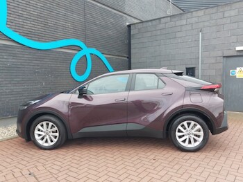 Used Toyota C-HR 2024 for sale - 75382432: Photo