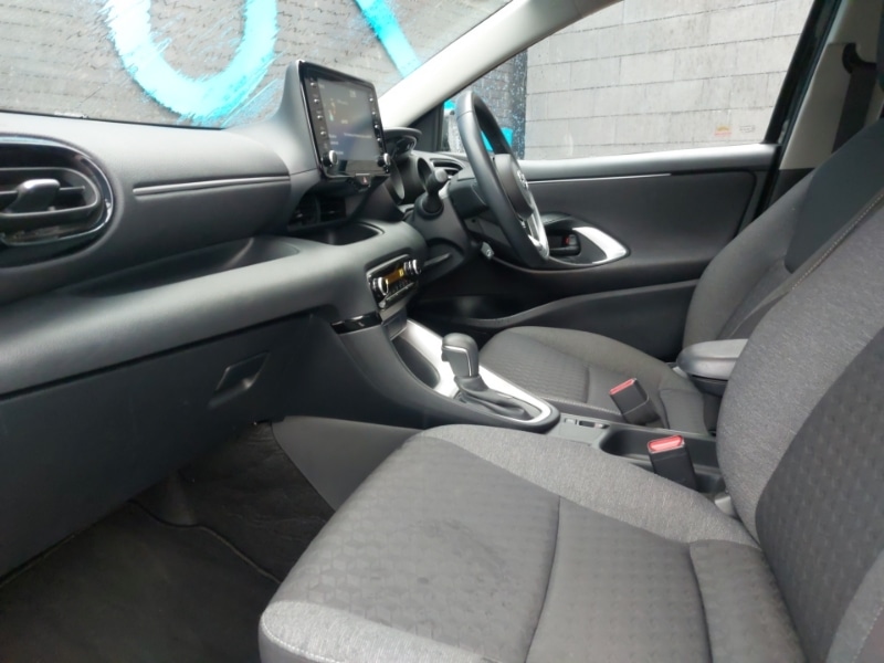 Used Toyota Yaris 2022 for sale - 76183628: Photo 5
