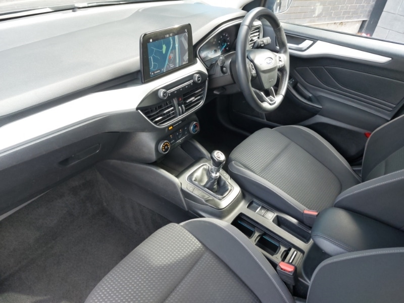 Used Ford Focus 2018 for sale - 78113897: Photo 5