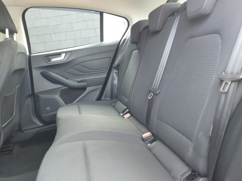 Used Ford Focus 2018 for sale - 78113897: Photo 6