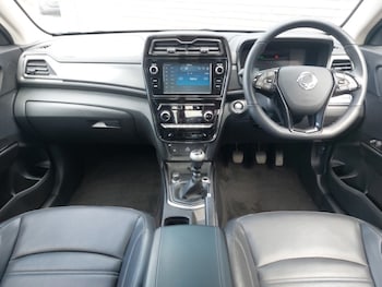 Used Ssangyong Tivoli 2022 for sale - 75386456: Photo