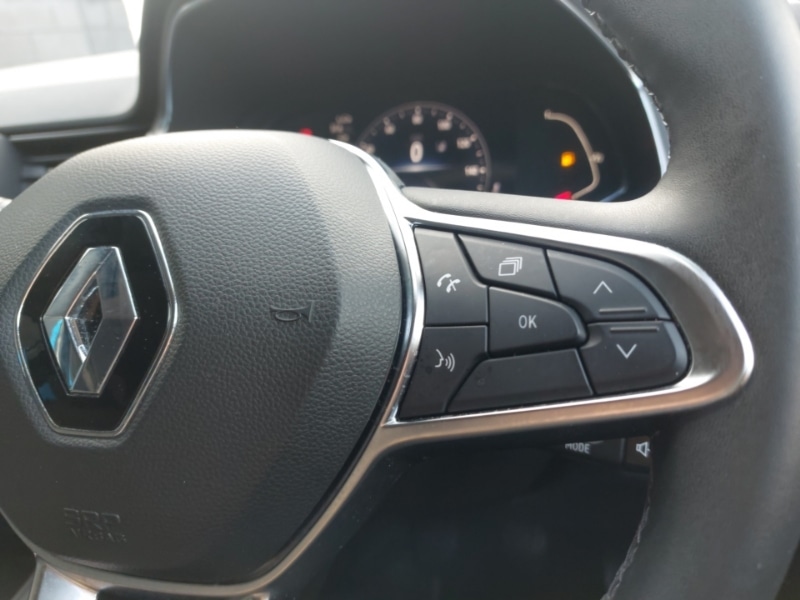 Used Renault Captur 2023 for sale - 77837877: Photo 16