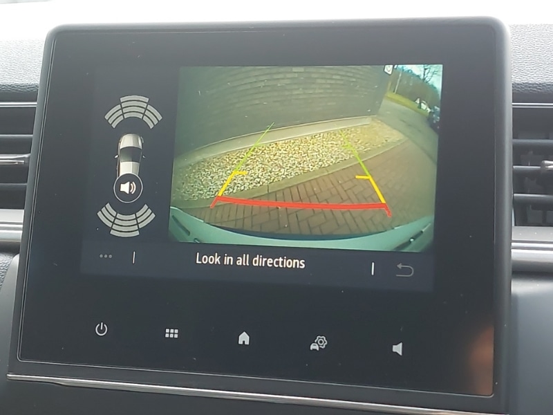 Used Renault Captur 2023 for sale - 77837877: Photo 19