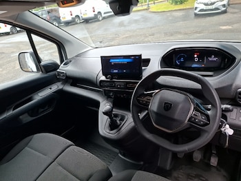 Used Peugeot Partner 2024 for sale - 79332378: Photo