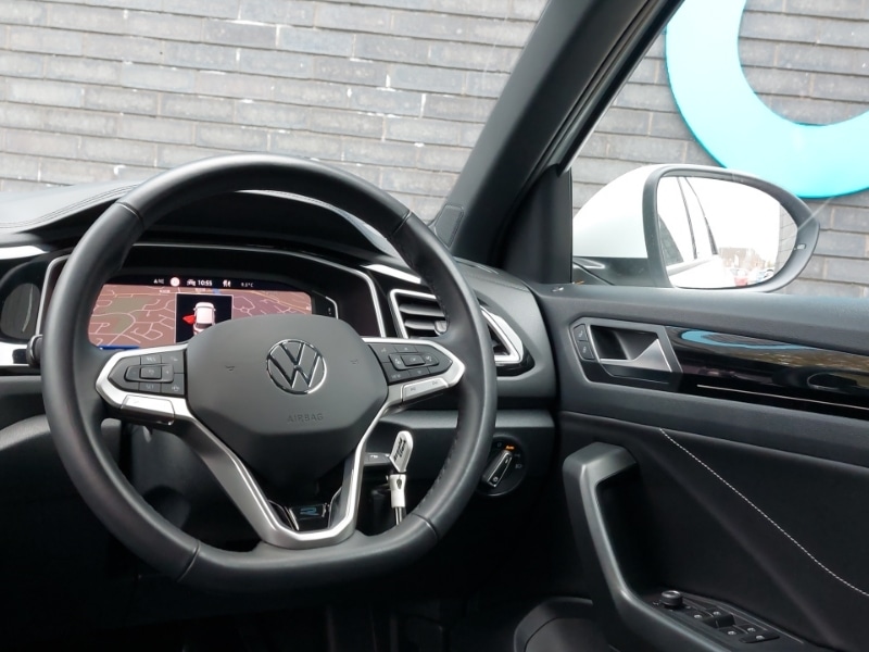 Used Volkswagen T-Roc 2023 for sale - 76383910: Photo 10