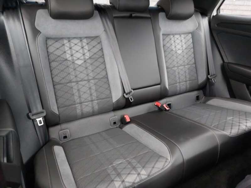 Used Volkswagen T-Roc 2023 for sale - 76383910: Photo 13