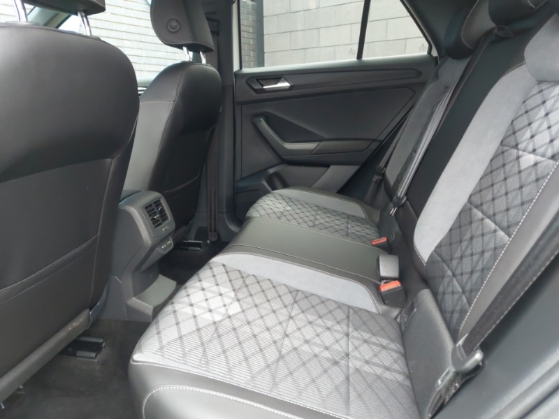 Used Volkswagen T-Roc 2023 for sale - 76383910: Photo 6